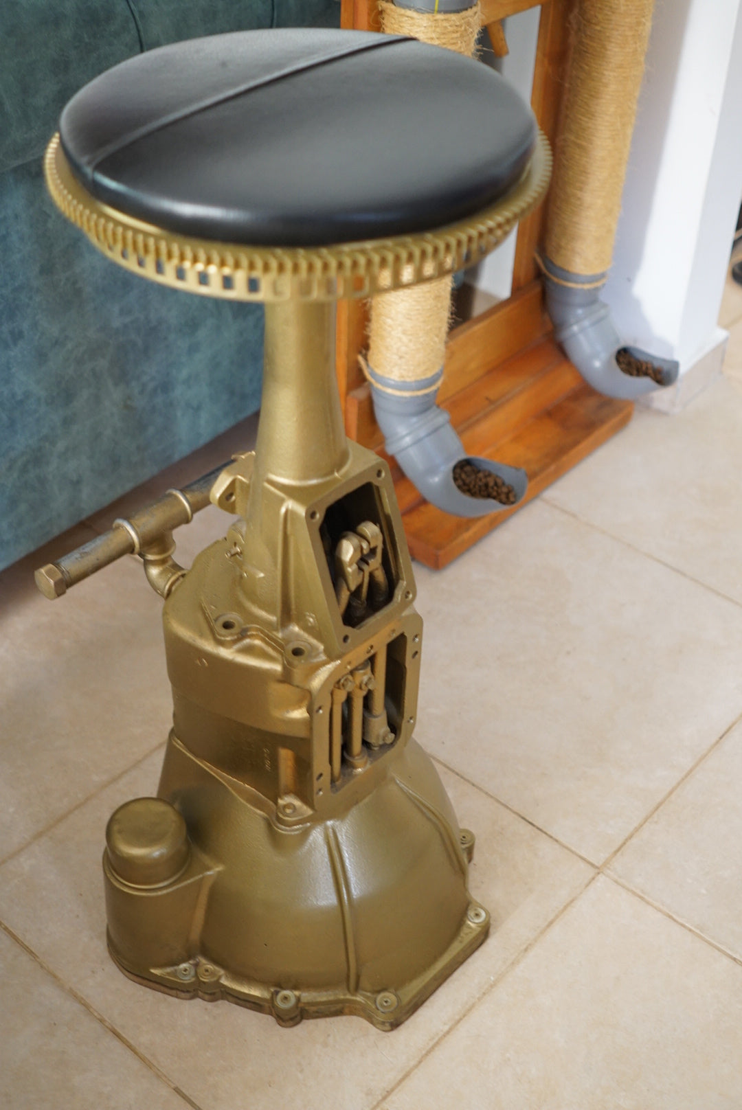 Top G(ear) Bar Stool