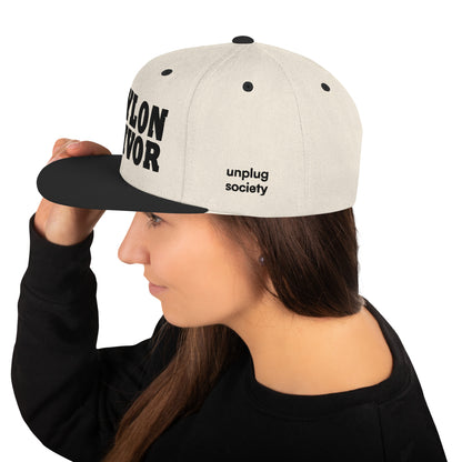 Babylon Survivor classic snapback hat – natural black, side view