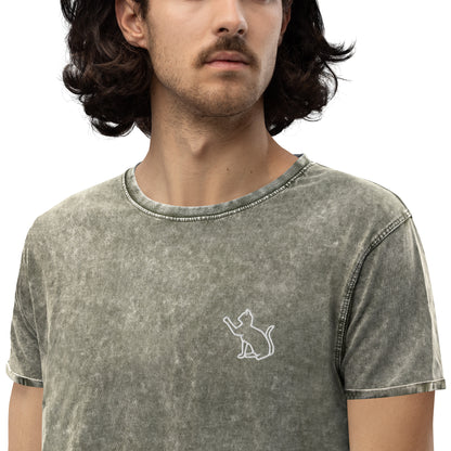 The Cat In The Heart denim t-shirt – dark army green, zoomed in view (3)
