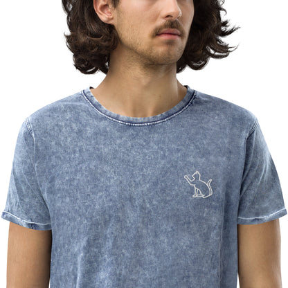 The Cat In The Heart denim t-shirt – blue, zoomed in view